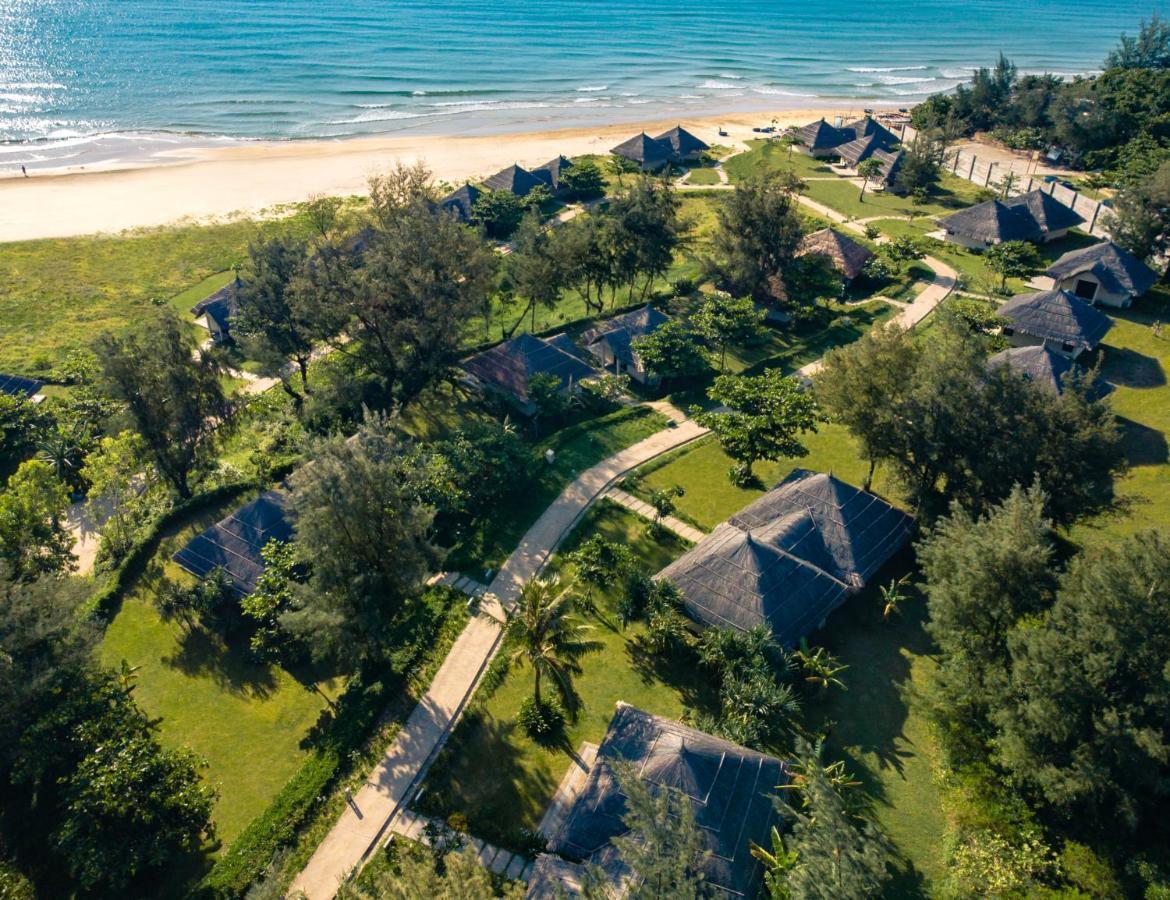 Crown Retreat Quy Nhon Resort Buitenkant foto