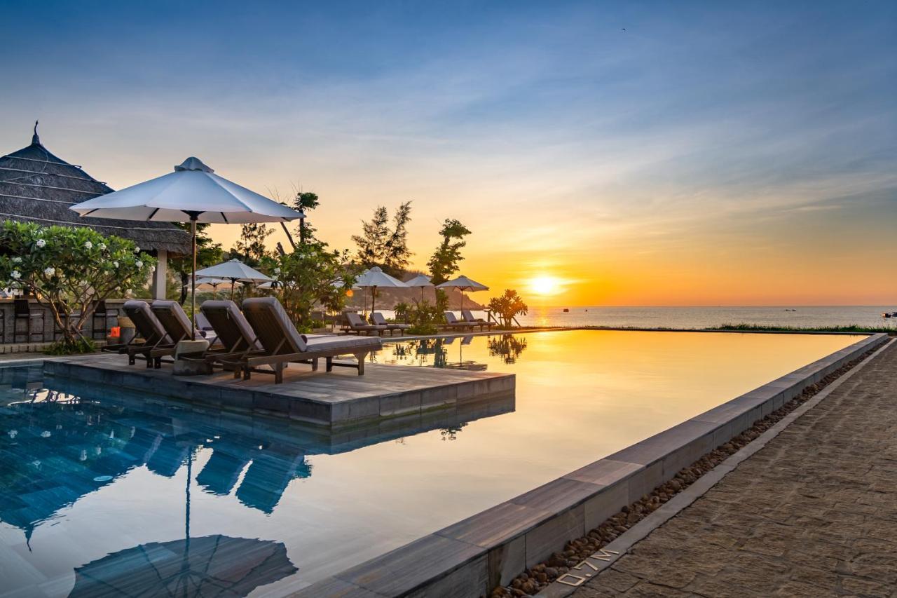 Crown Retreat Quy Nhon Resort Buitenkant foto