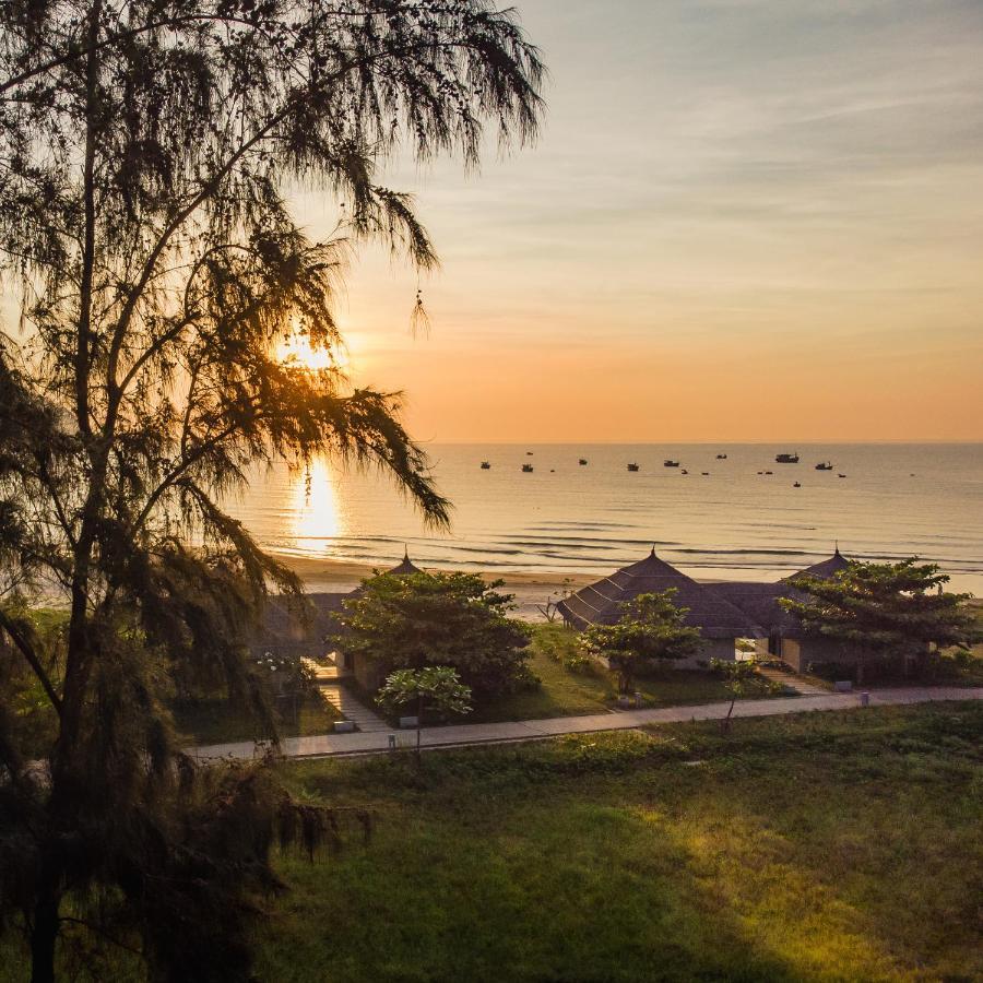 Crown Retreat Quy Nhon Resort Buitenkant foto