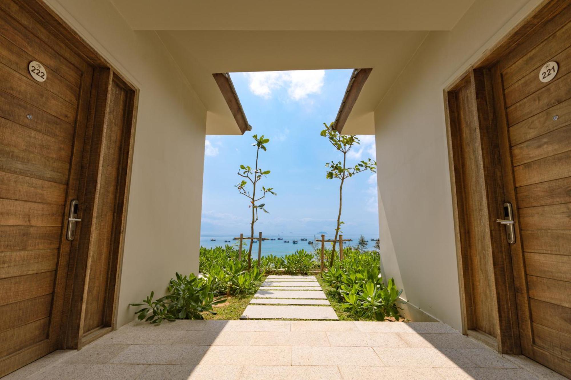 Crown Retreat Quy Nhon Resort Buitenkant foto