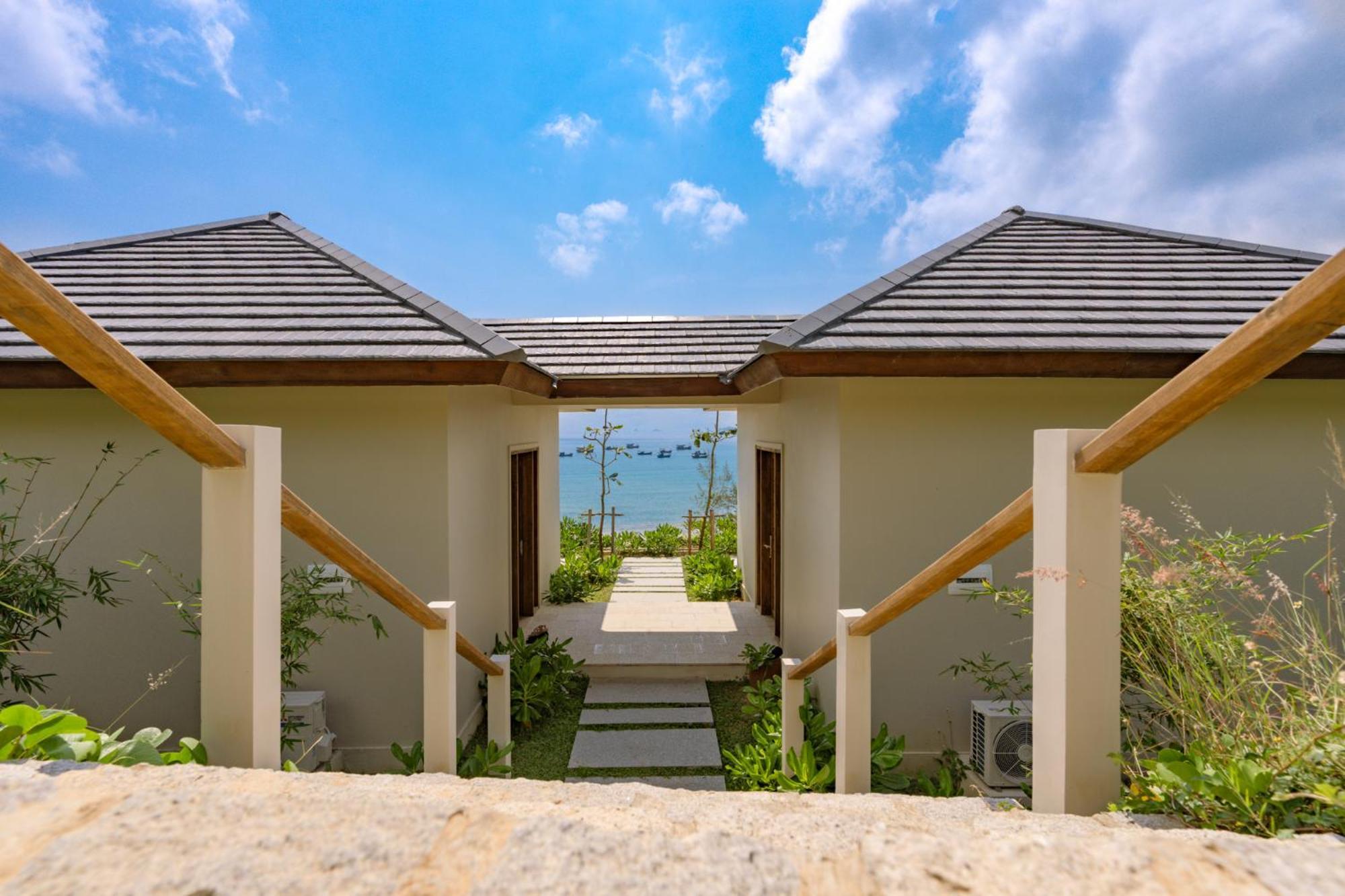 Crown Retreat Quy Nhon Resort Buitenkant foto