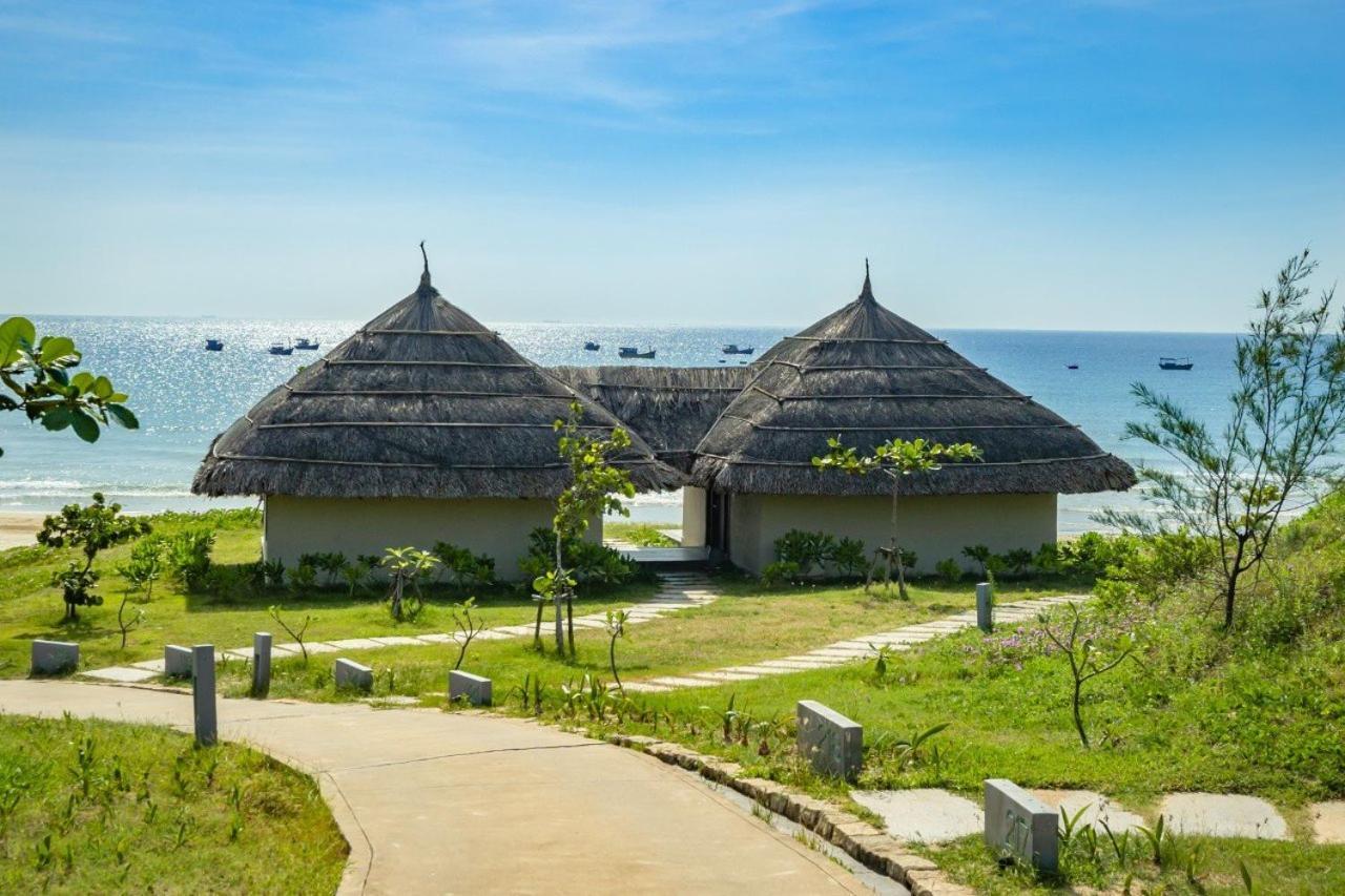 Crown Retreat Quy Nhon Resort Buitenkant foto