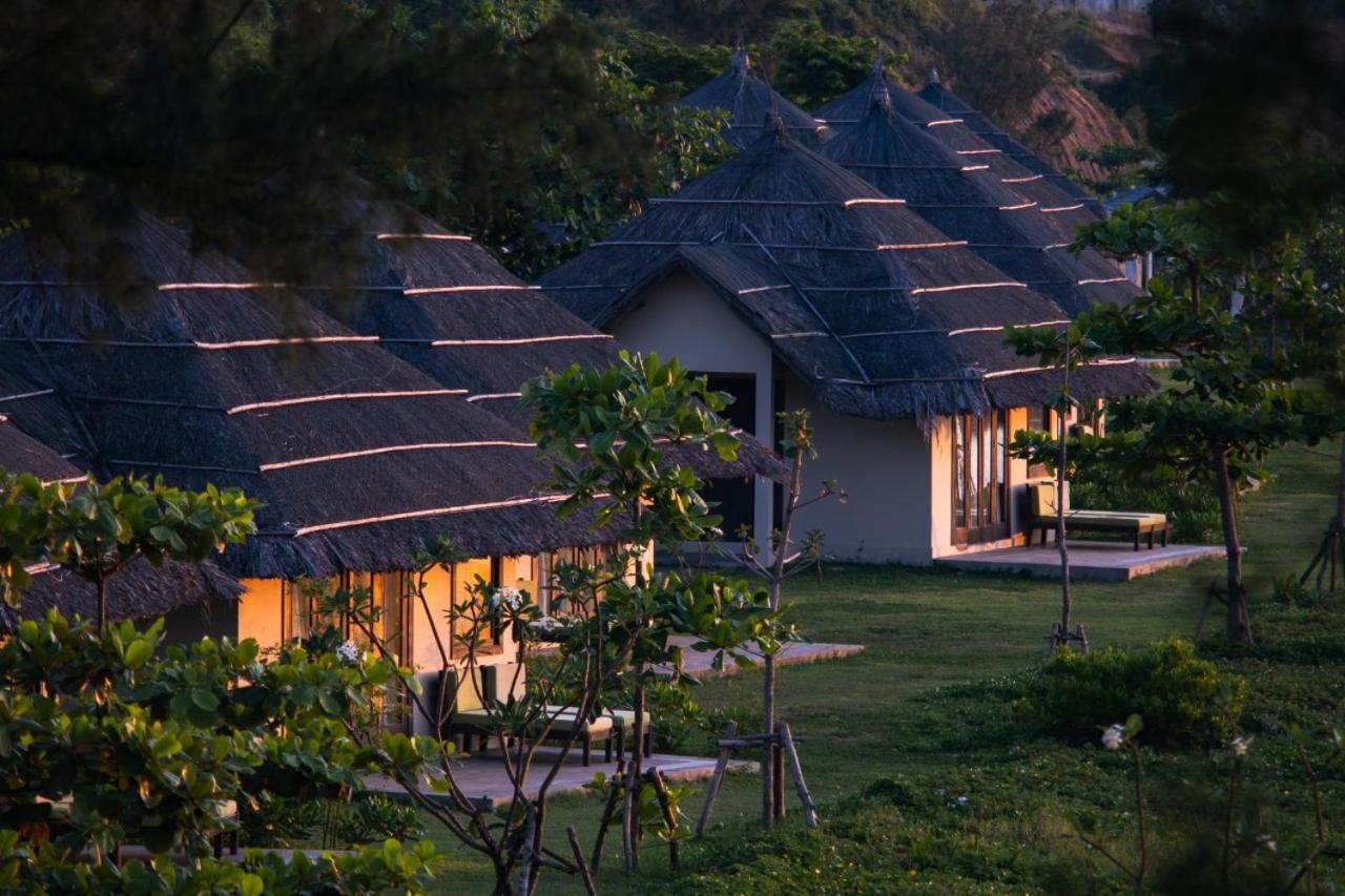 Crown Retreat Quy Nhon Resort Buitenkant foto