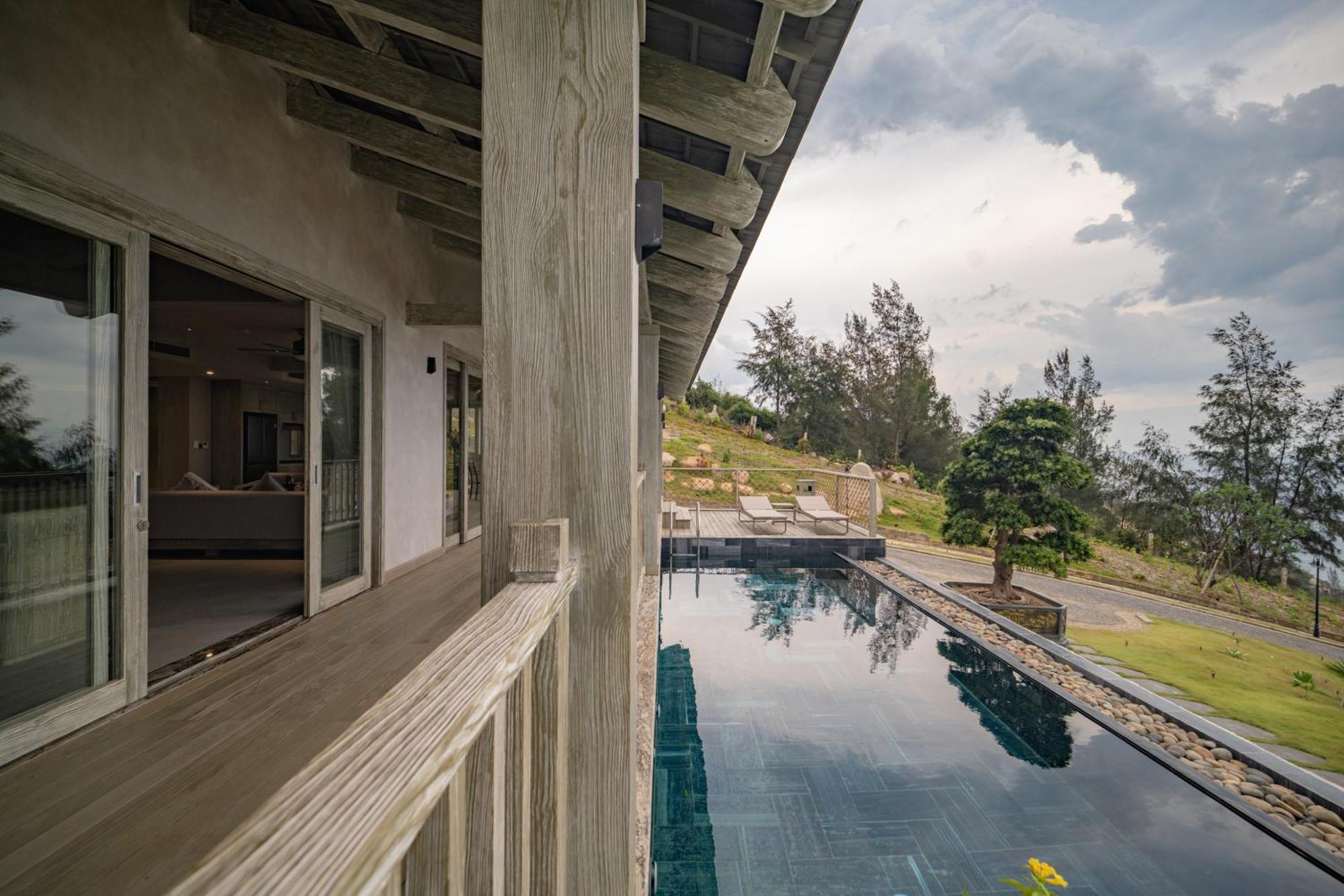 Crown Retreat Quy Nhon Resort Buitenkant foto