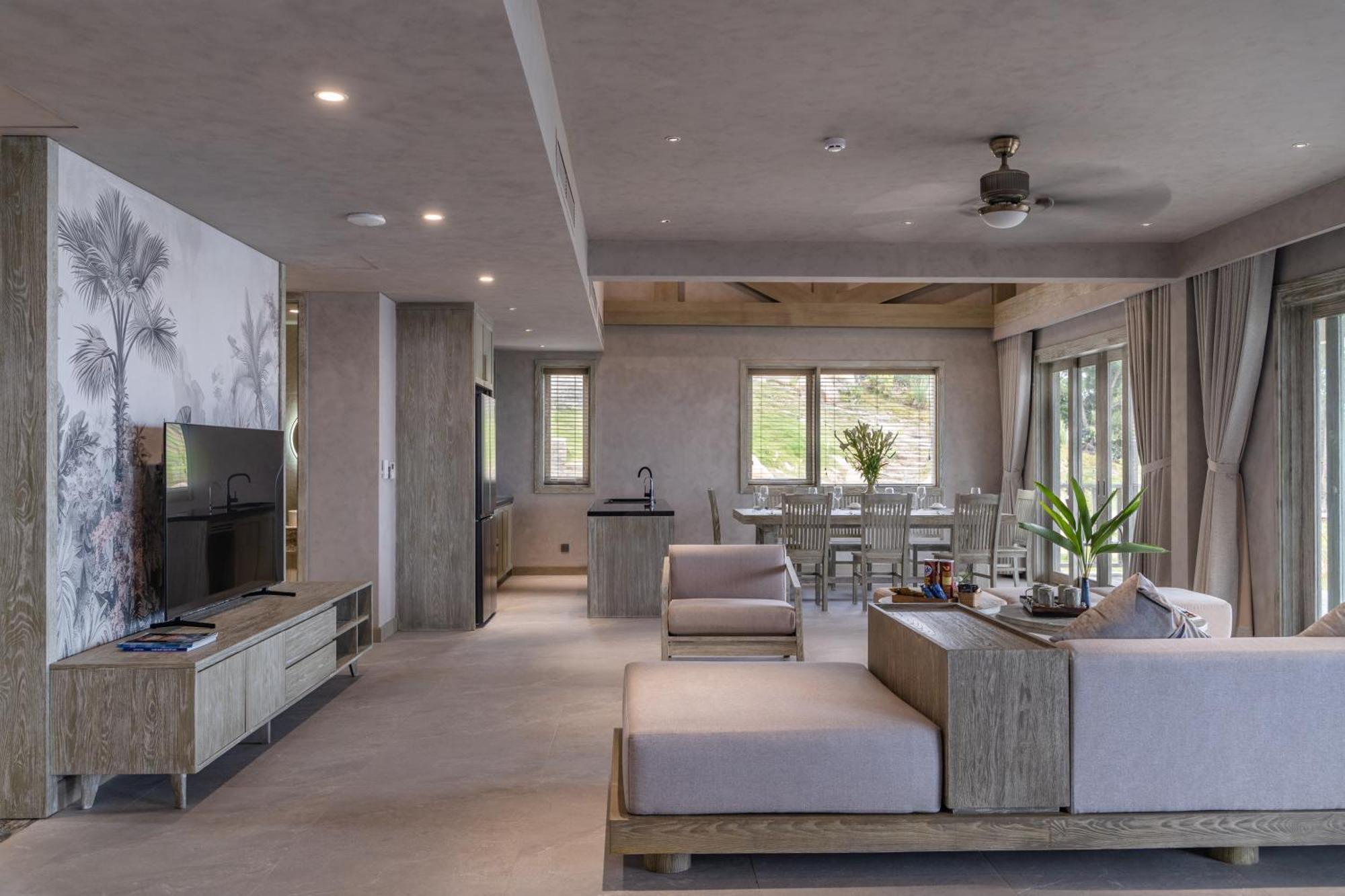 Crown Retreat Quy Nhon Resort Buitenkant foto